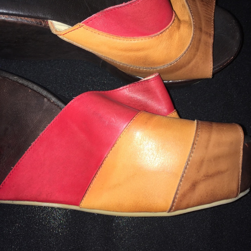 Wedge - Picture 4 of 4